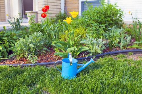 Recyclable garden materials separated for sustainable waste handling
